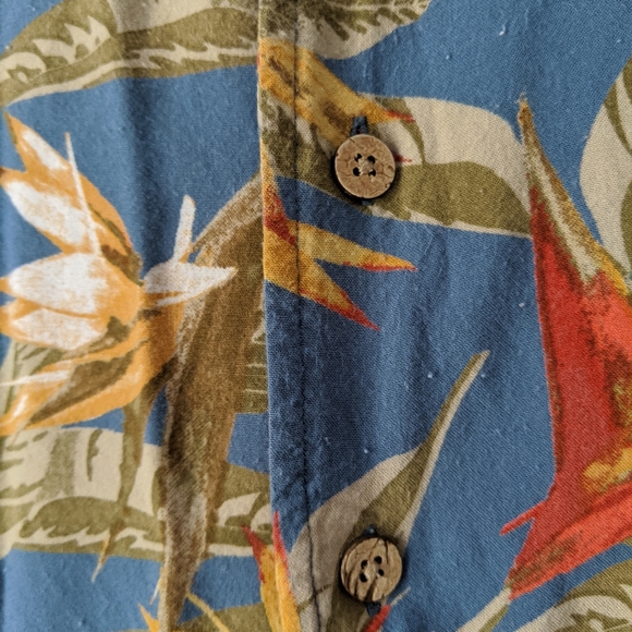 Vintage Retro Tropical Hawaiian Button Down Shirt - Picture 4 of 4